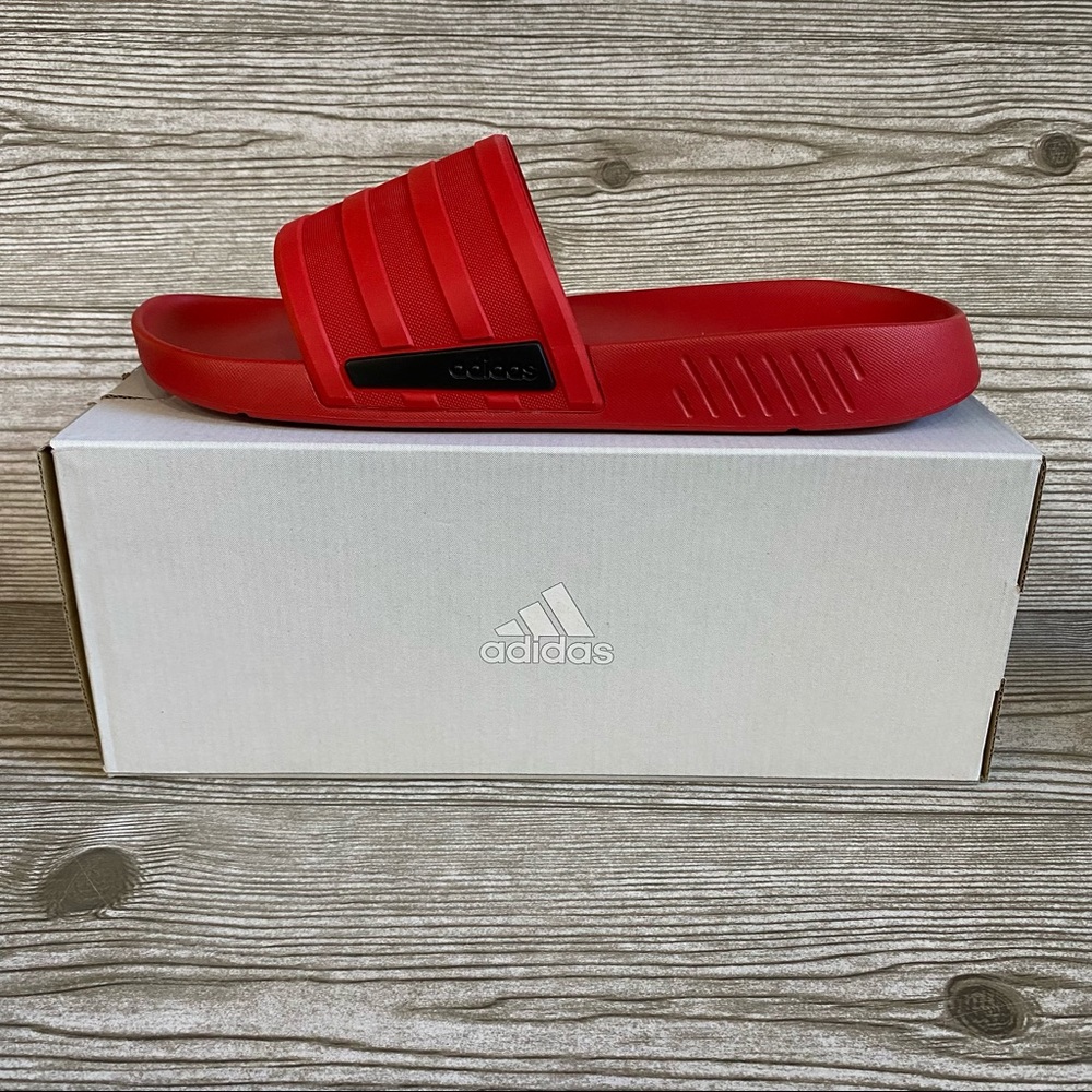 Adidas Originals Mens Racer TR Red/Black Slides Sandals  NEW NWT